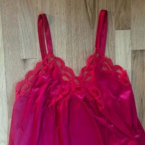 VINTAGE red lace-trimmed nightgown chemise lingerie flair made in usa size L